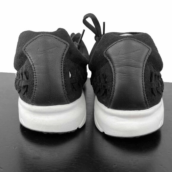 NEW Nike Mayfly Woven Sneakers!  Black   Suede Upper  Very Lightweight Running